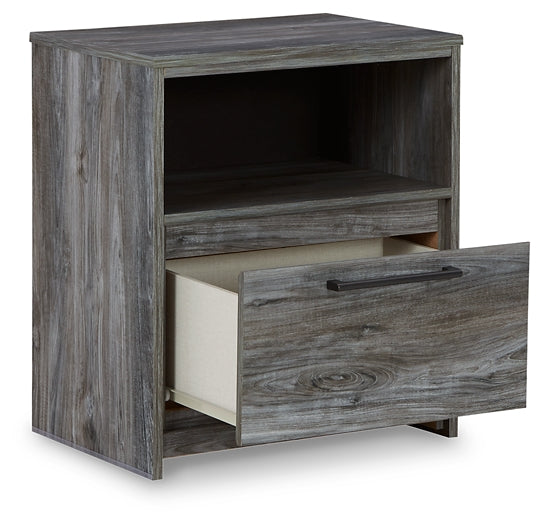 Baystorm King Panel Bed with Dresser and Nightstand