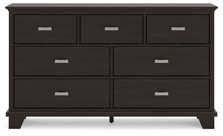 Covetown Full Panel Bed with Dresser