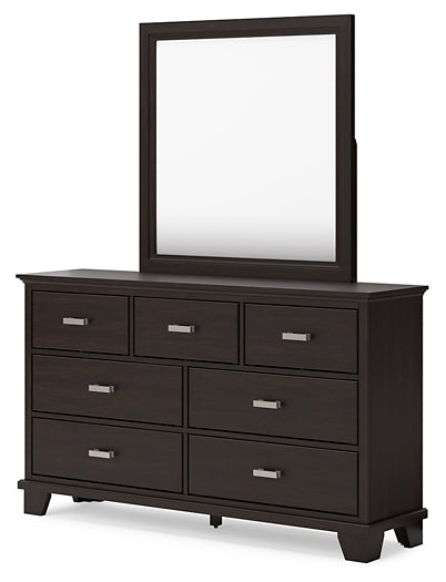 Covetown King Panel Bed with Mirrored Dresser and Nightstand