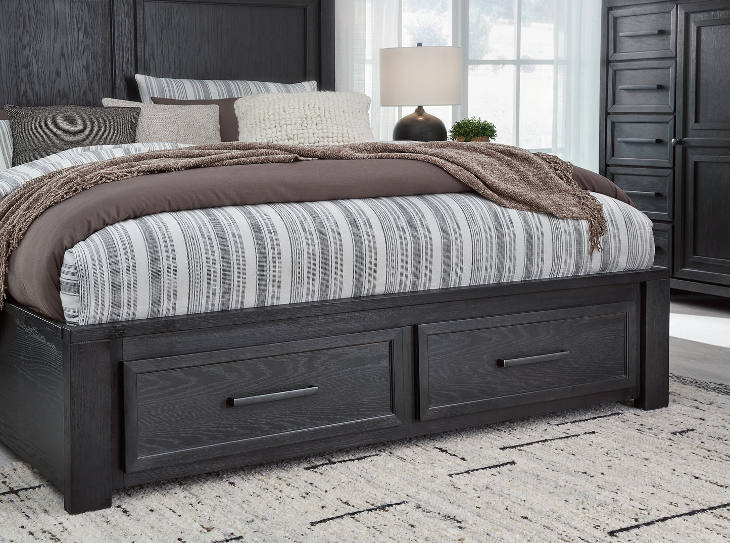 Foyland King Panel Storage Bed with Dresser